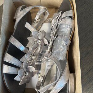 Paul Green Vintage Silver and Crystal Sandals Size 10